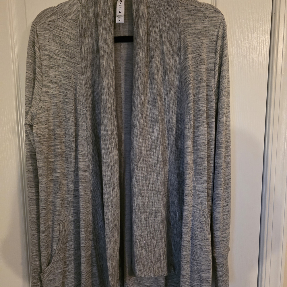 Athleta Heather Gray Pranayama Wrap